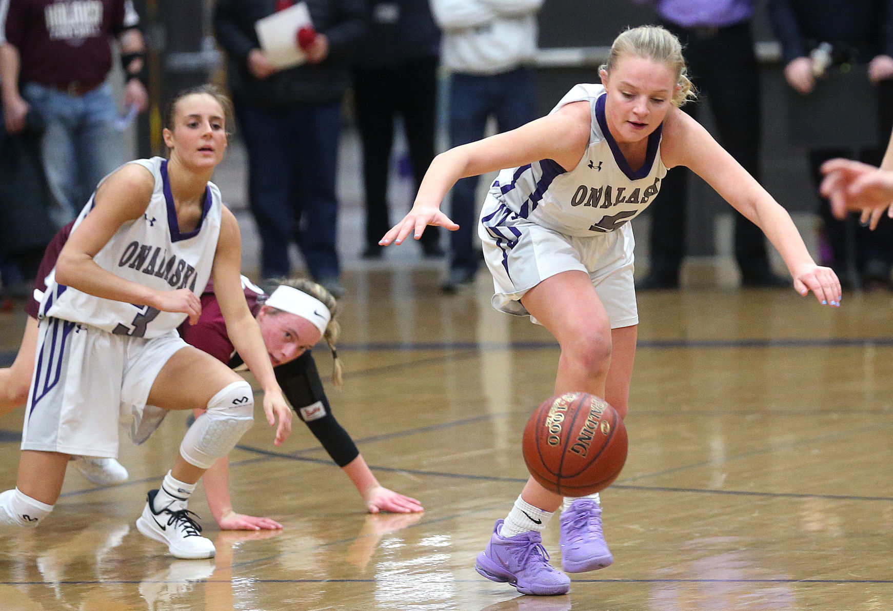 January 24: Holmen vs. Onalaska